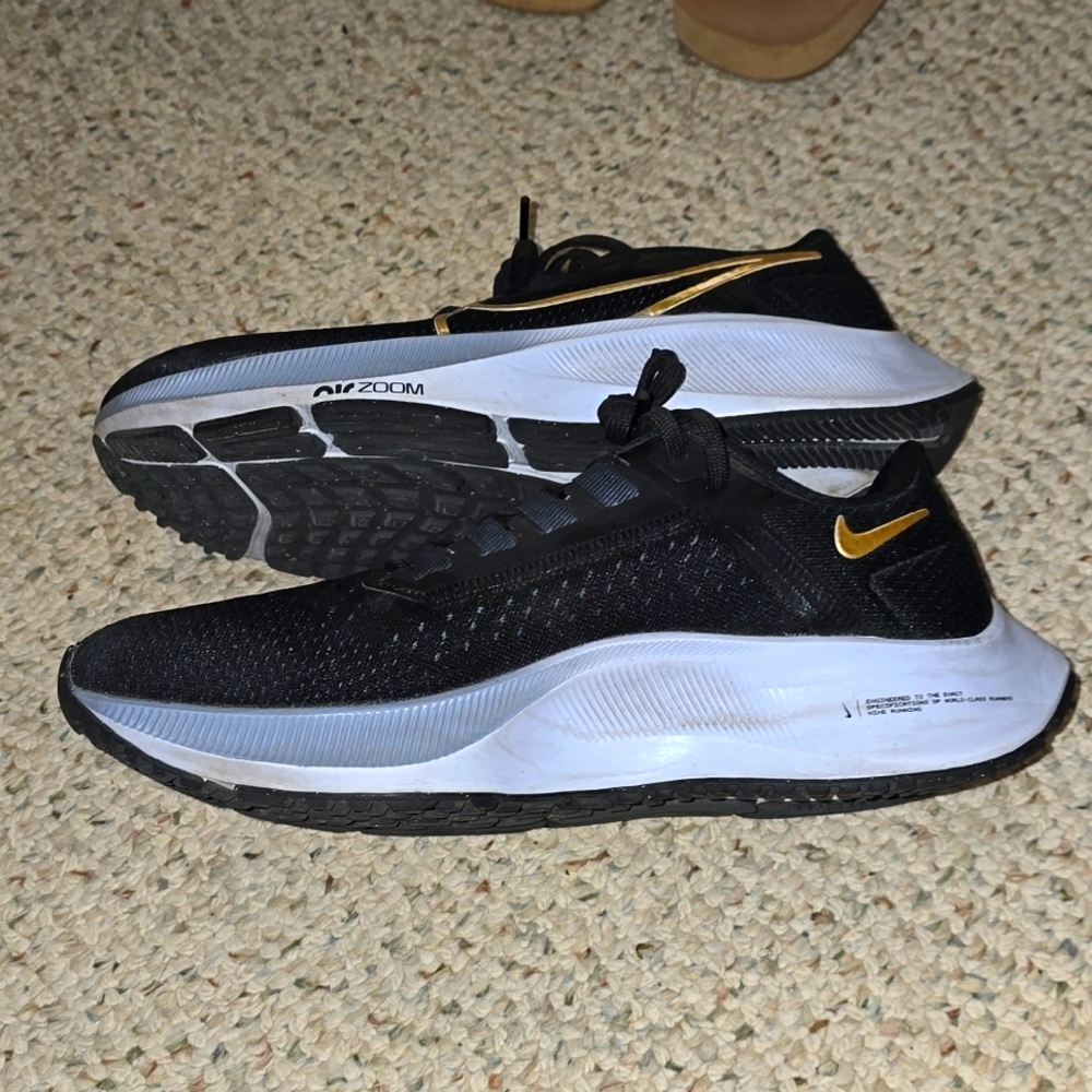 Nike Air Zoom Pegasus 38 CW7358-004 Women Black/Gold Running Sneaker Shoes
